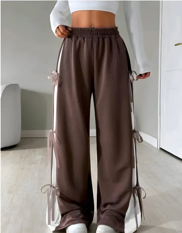 Women's bow style trousers