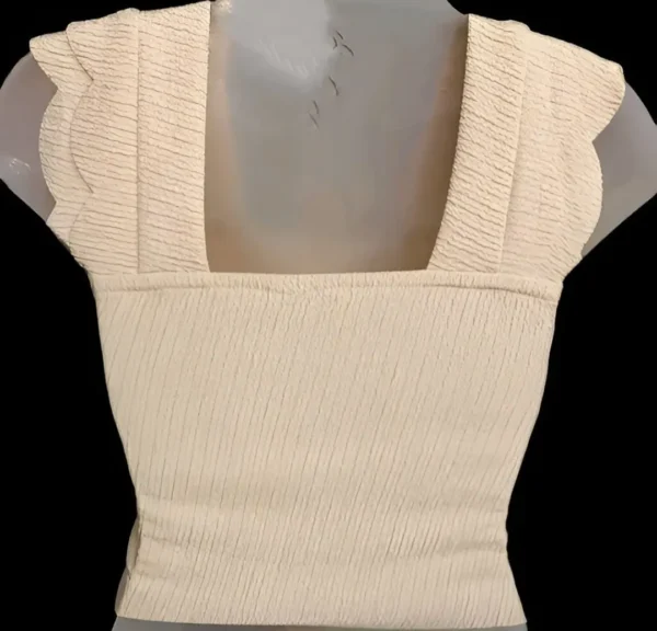 SCALLOP EDGE TEXTURED CROP TOP