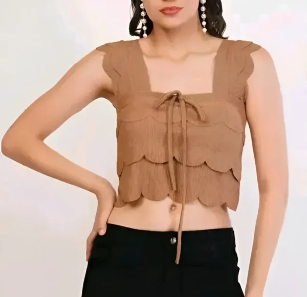 SCALLOP EDGE TEXTURED CROP TOP
