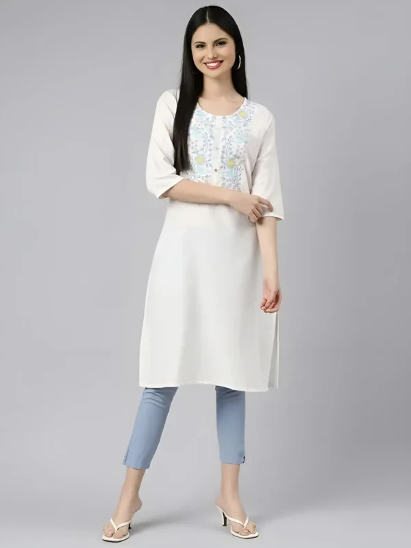 WOMEN WHITE EMBROIDERED KURTI