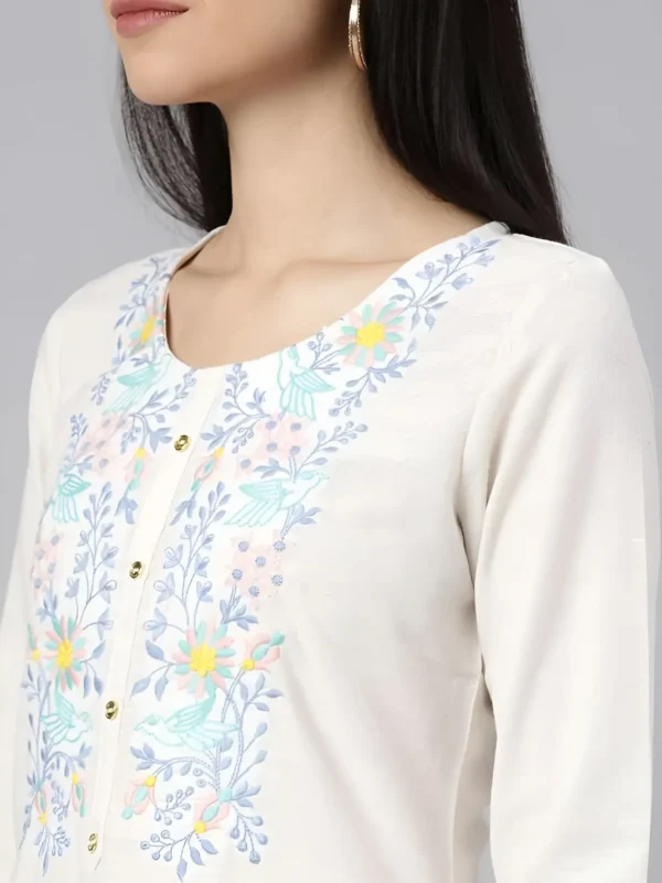 WOMEN WHITE EMBROIDERED KURTI