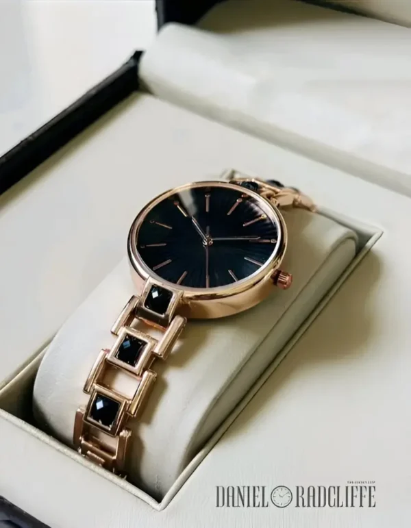 LUXURY WOMEN WATCH