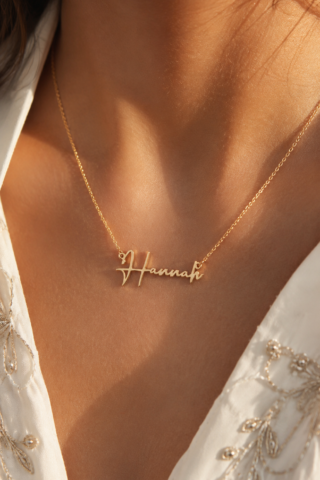 Personalized Gold Name Necklace – Customized Cursive Style Pendant for Women