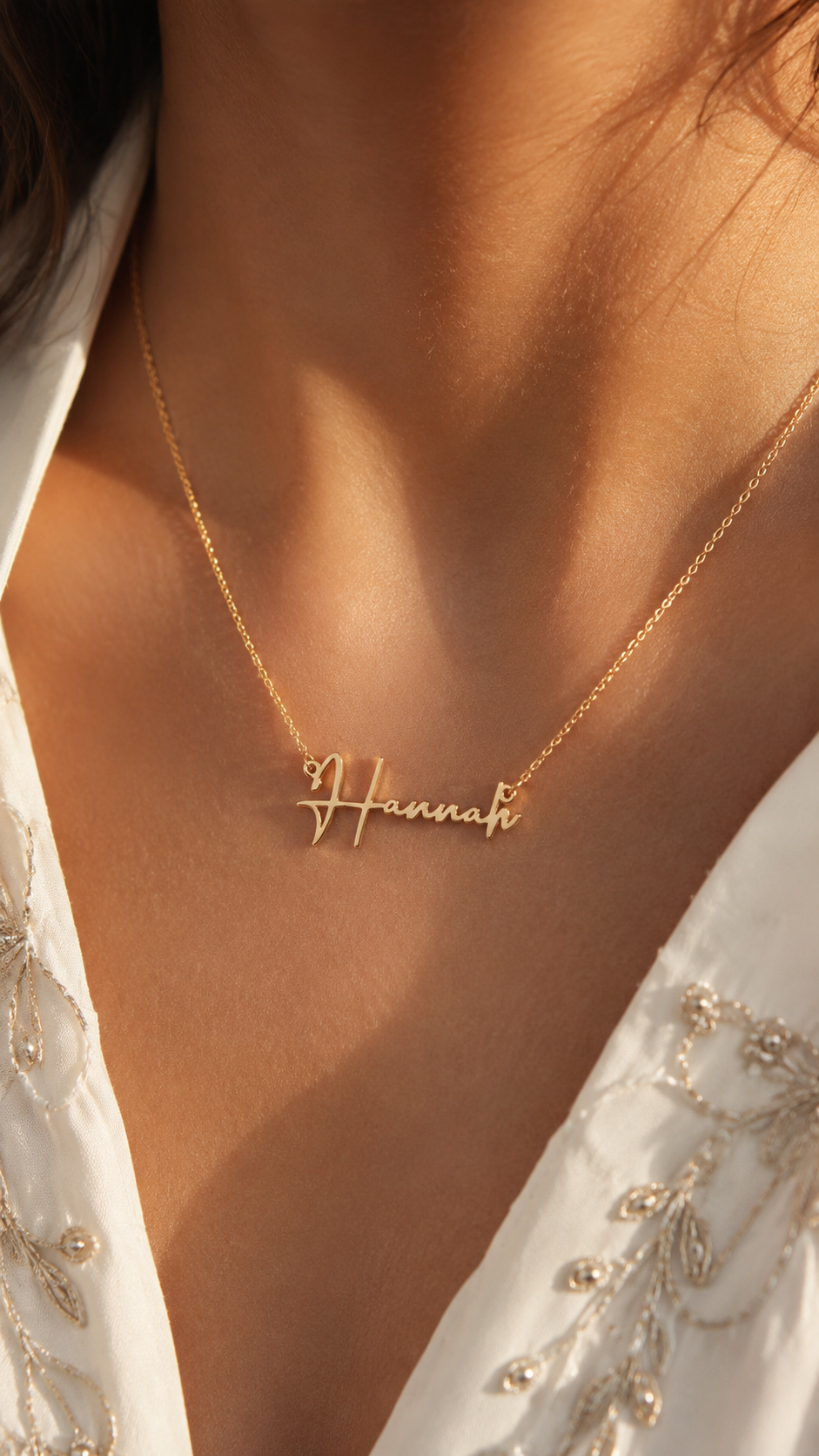 Personalized Gold Name Necklace – Customized Cursive Style Pendant for Women
