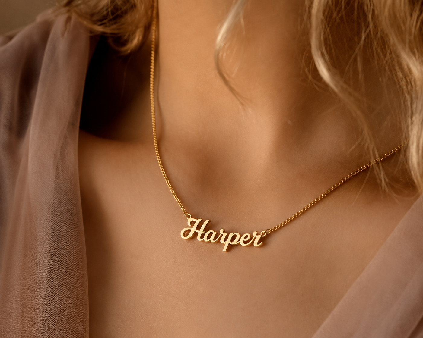 PERSONALIZED NAME NECKLACE – CUSTOM GOLD NAME PENDANT FOR WOMEN
